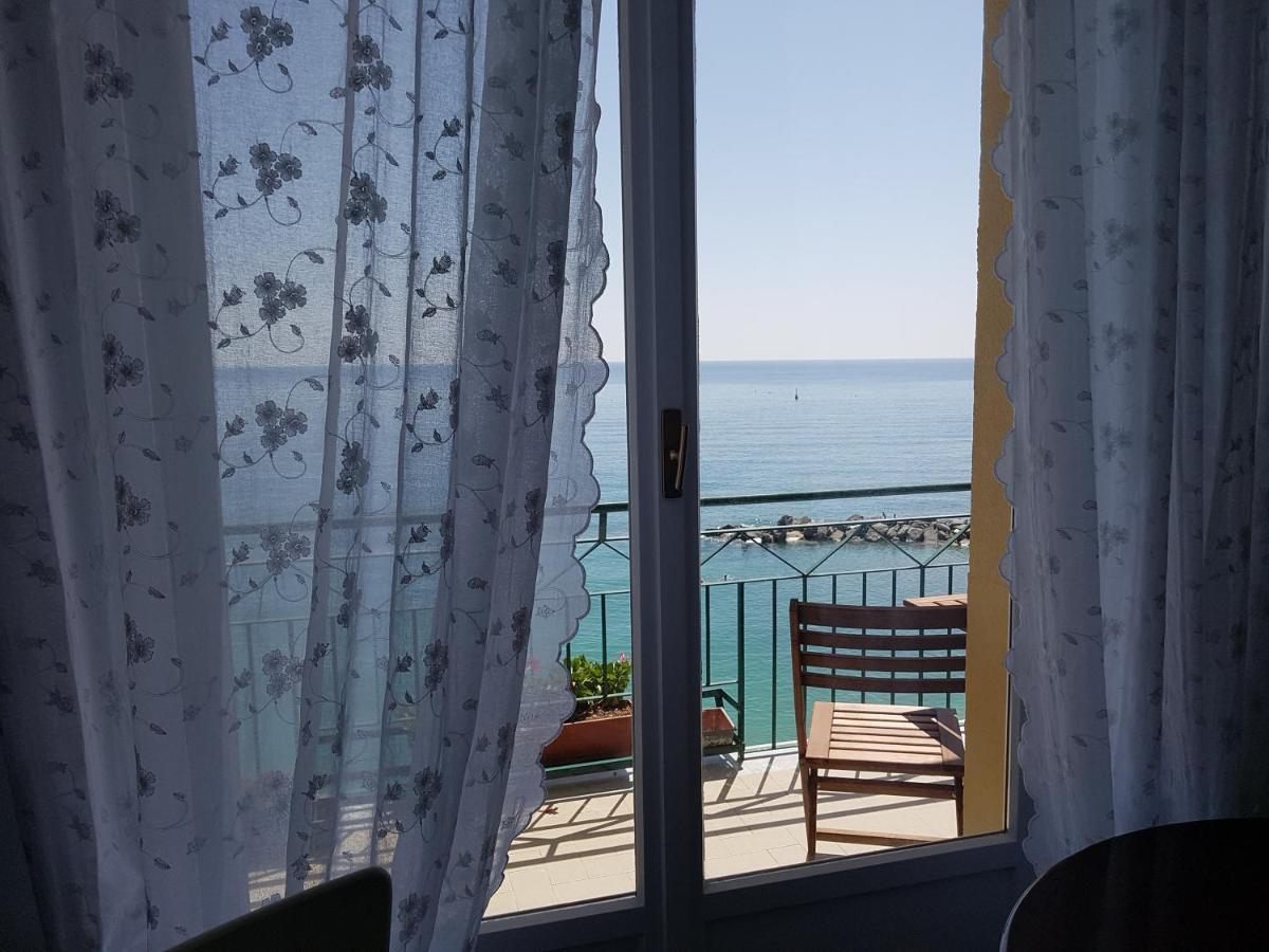 Bea'S Apartment - The Window To The Sea - Seafront Monterosso al Mare Exterior foto
